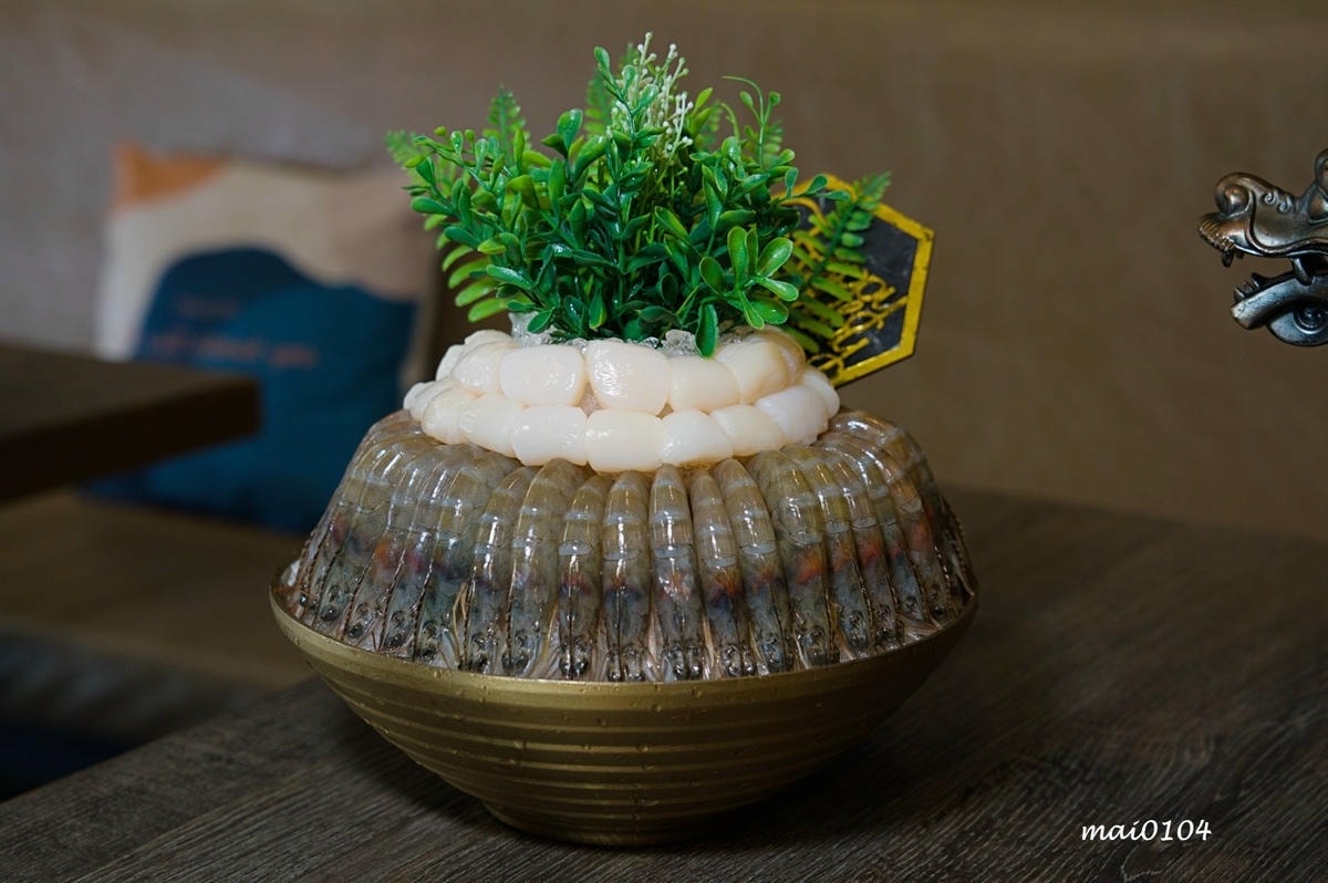 正宗四川麻辣鍋推薦｜瓦法奇朵W.麻辣Bar放感情～壽星用餐幾