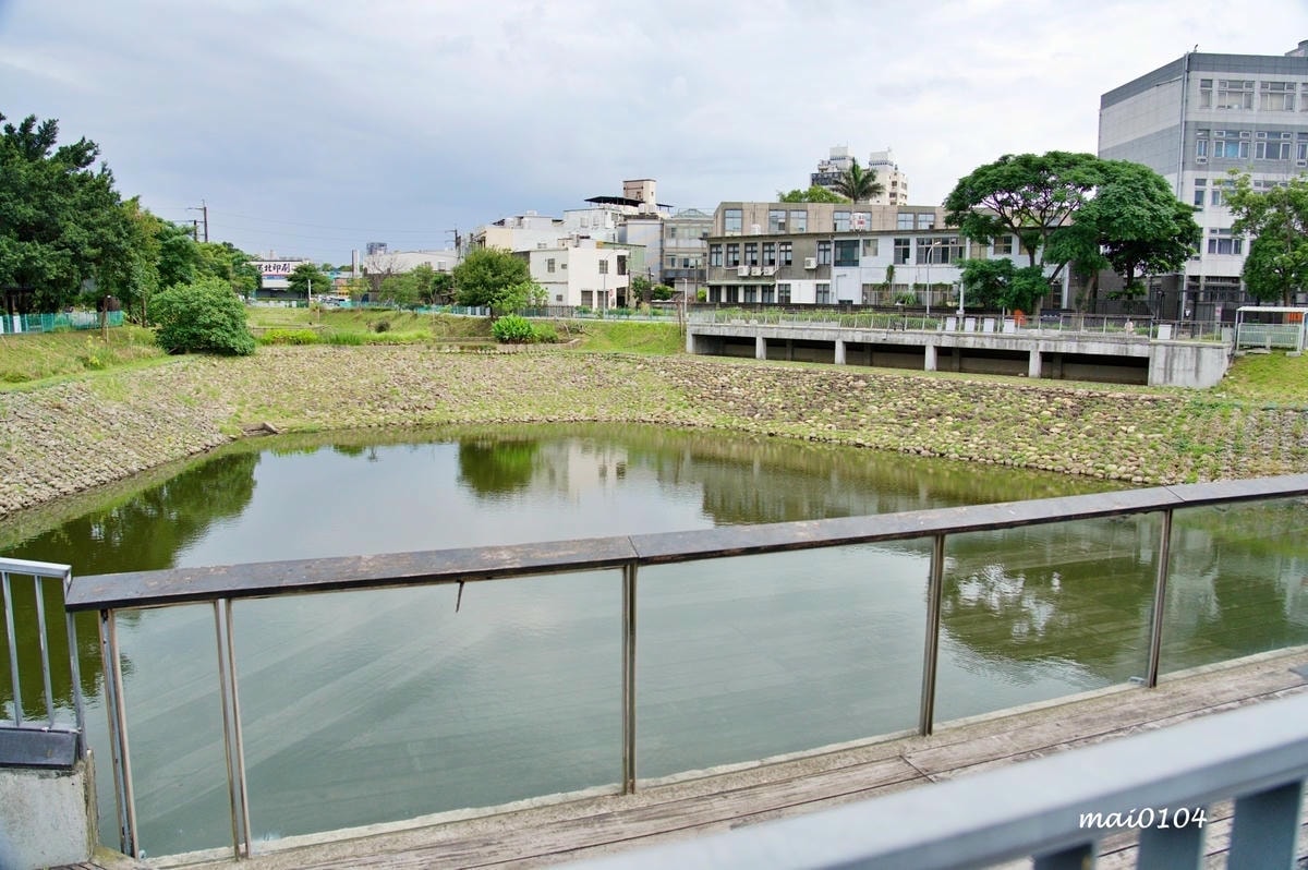 中原大學聚餐餐廳｜玩逗樹咖啡中原店～平日不限時、提供WIFI