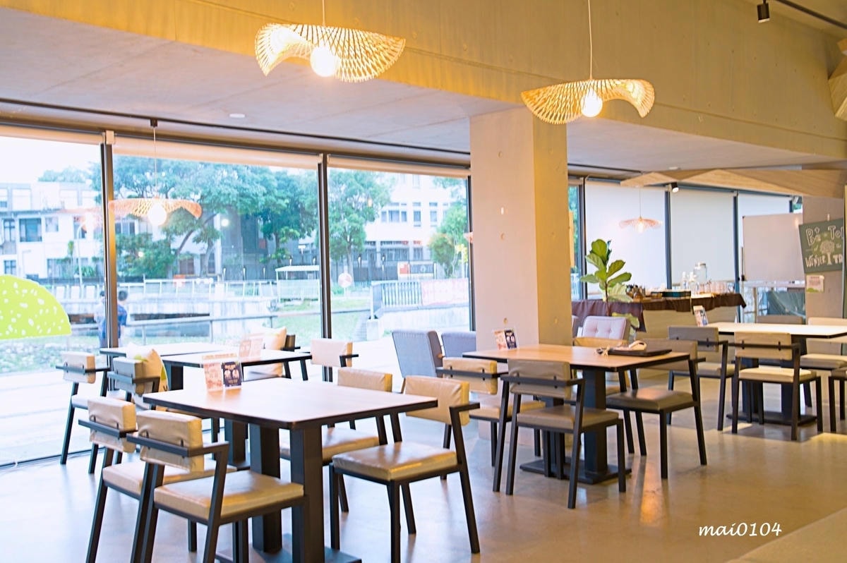 中原大學聚餐餐廳｜玩逗樹咖啡中原店～平日不限時、提供WIFI