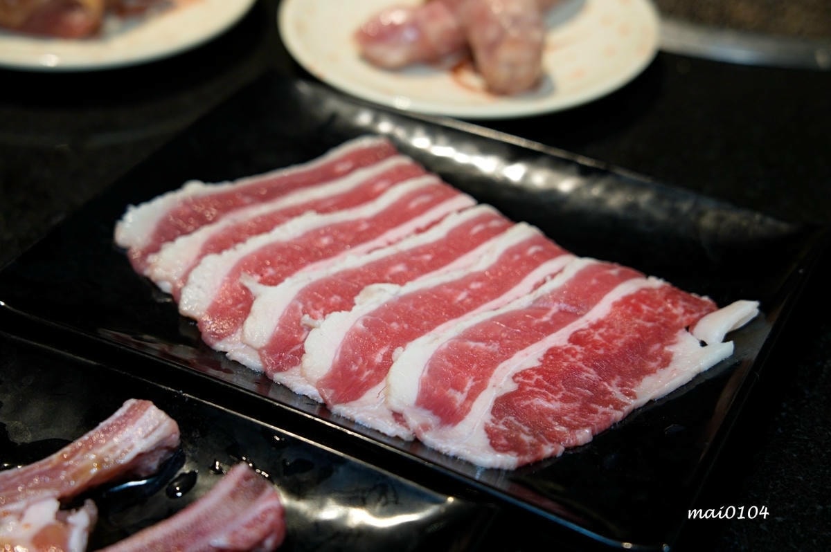 胖肚肚燒肉吃到飽中壢店～539元起享有燒肉吃到飽，自助吧肉燥
