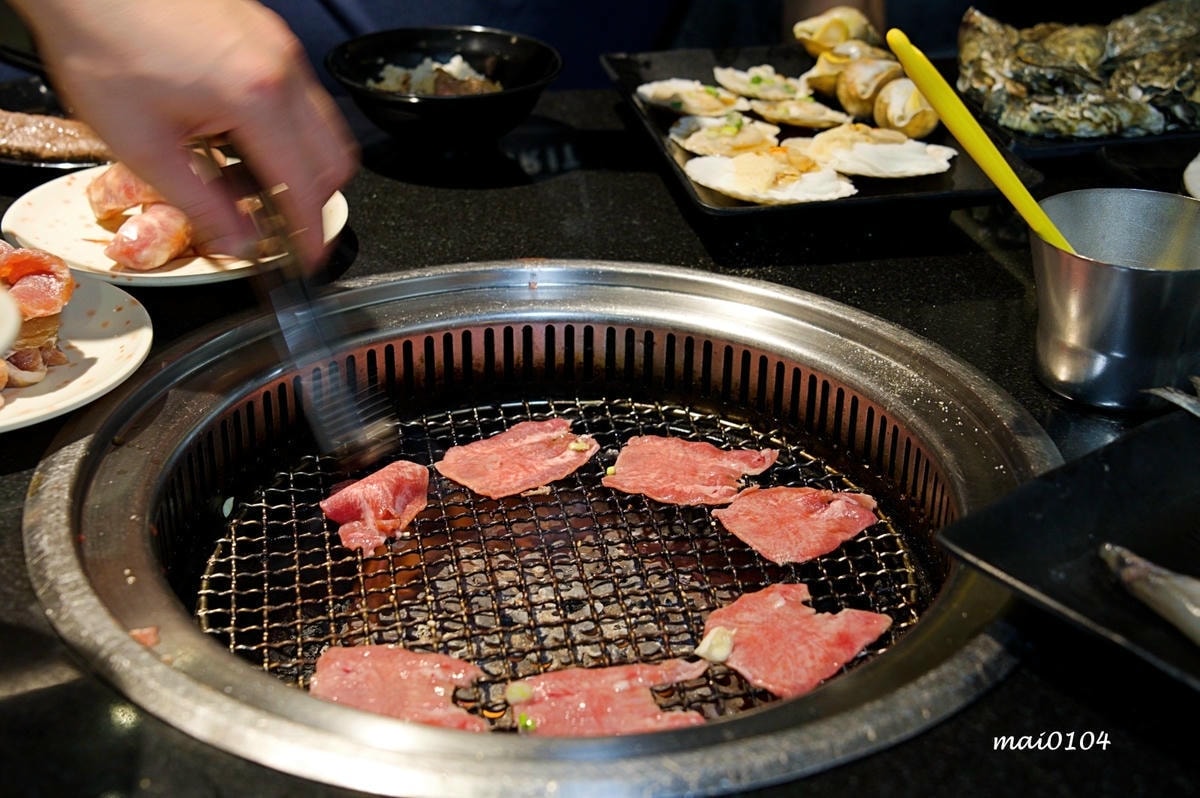 胖肚肚燒肉吃到飽中壢店～539元起享有燒肉吃到飽，自助吧肉燥