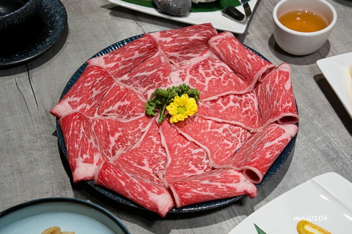 桃園火鍋｜大明星頂流涮涮鍋～隱身在大樓裡的私人招待所、高檔食