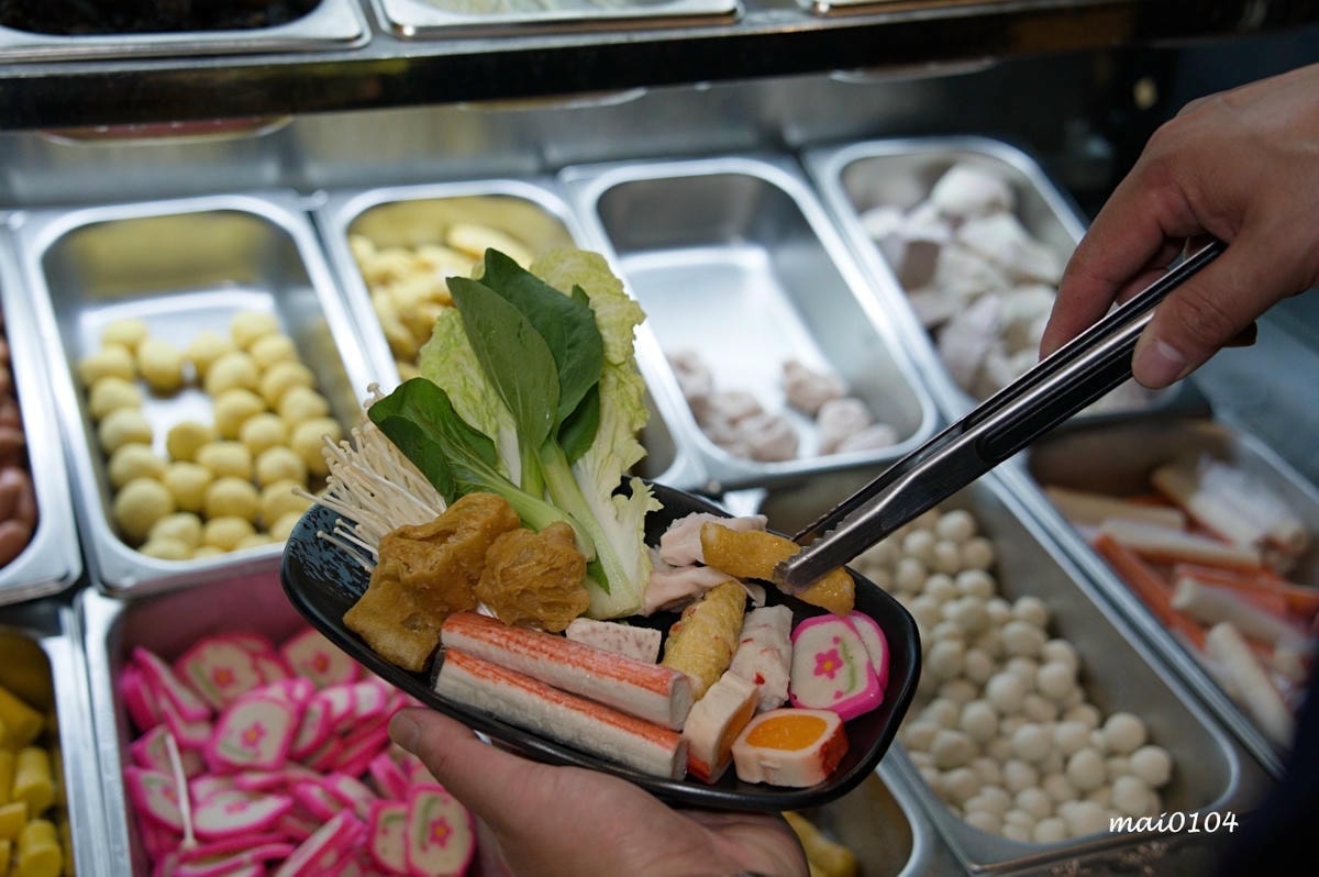 楊梅砸鍋火鍋專賣店～楊梅火車站前工業風格的涮涮鍋，用餐享滷肉