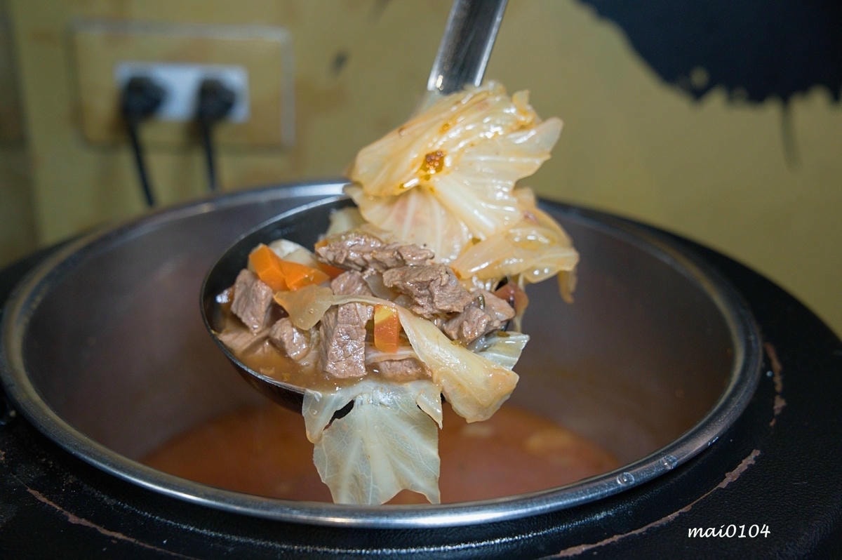 桃園燒肉吃到飽｜鬥佐碳火燒肉職人桃園店～日本A5和牛、鮭魚菲