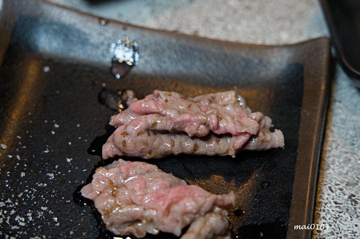 桃園燒肉吃到飽｜鬥佐碳火燒肉職人桃園店～日本A5和牛、鮭魚菲