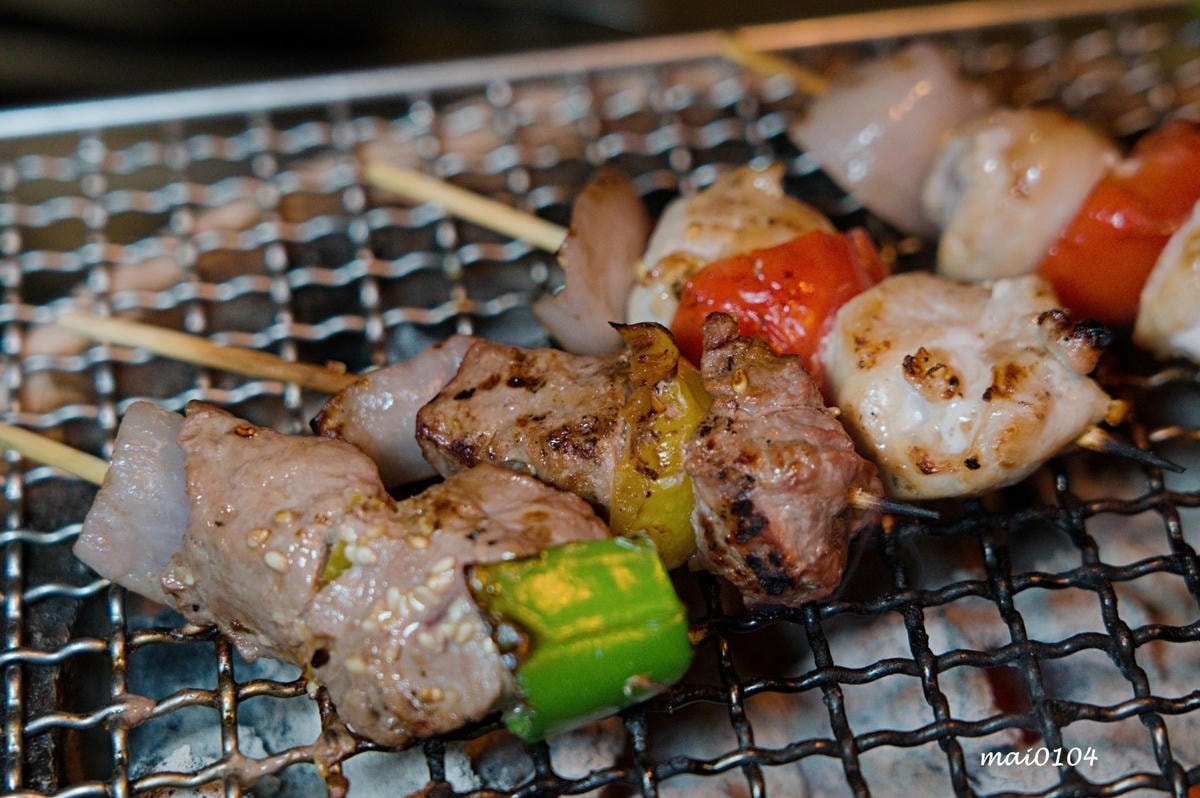 桃園燒肉吃到飽｜鬥佐碳火燒肉職人桃園店～日本A5和牛、鮭魚菲