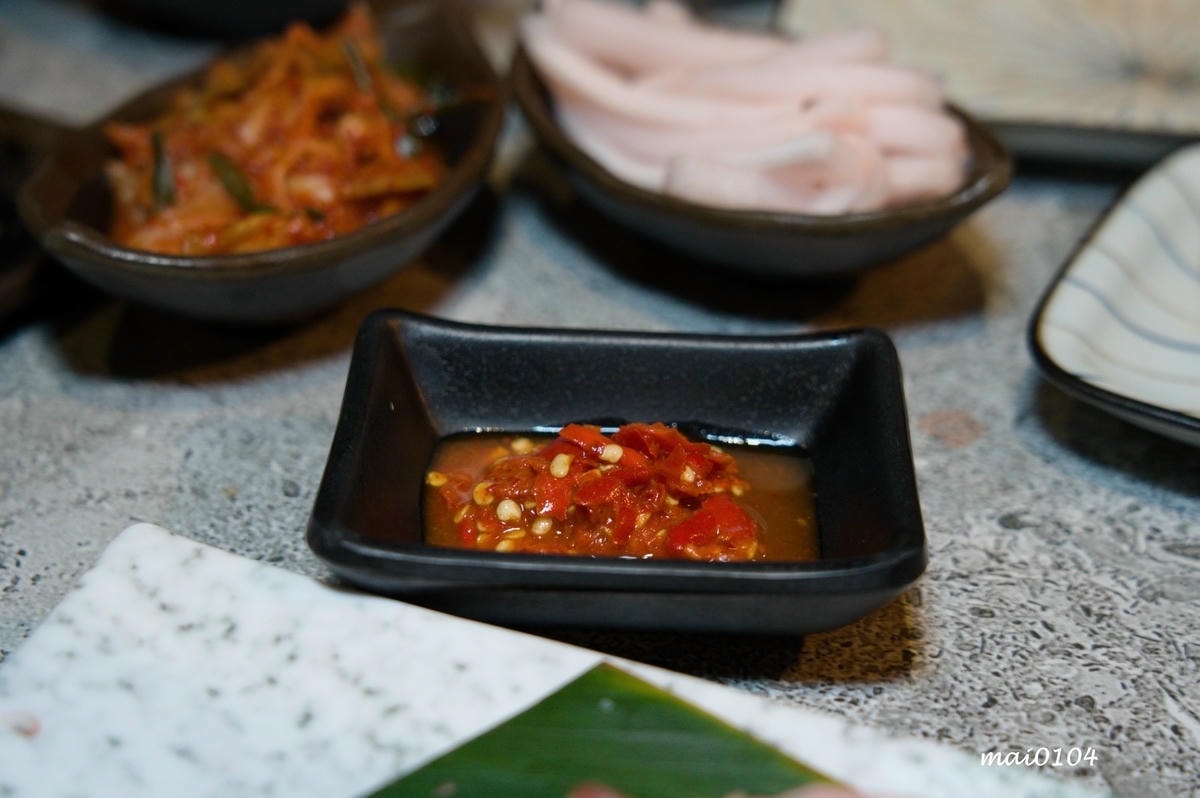 桃園燒肉吃到飽｜鬥佐碳火燒肉職人桃園店～日本A5和牛、鮭魚菲