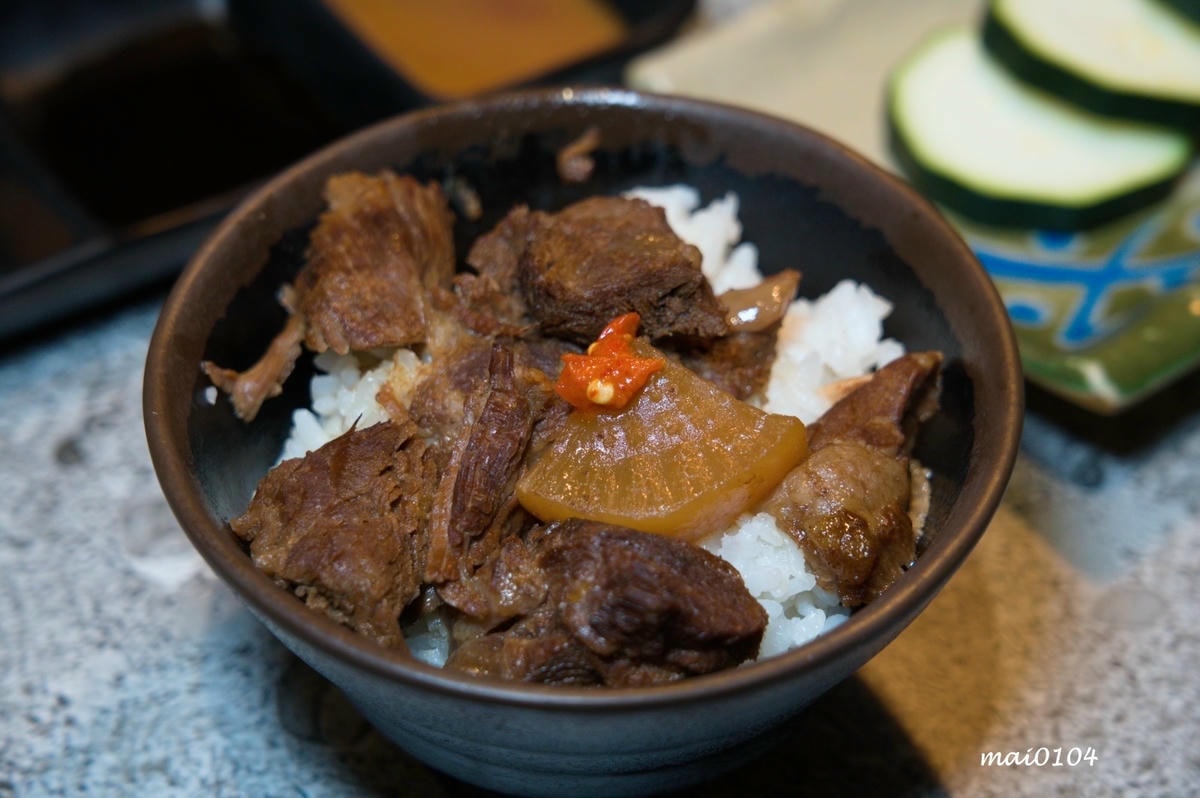 桃園燒肉吃到飽｜鬥佐碳火燒肉職人桃園店～日本A5和牛、鮭魚菲