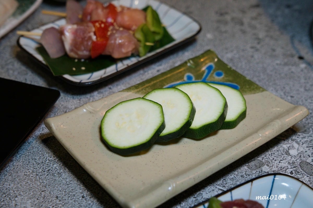 桃園燒肉吃到飽｜鬥佐碳火燒肉職人桃園店～日本A5和牛、鮭魚菲