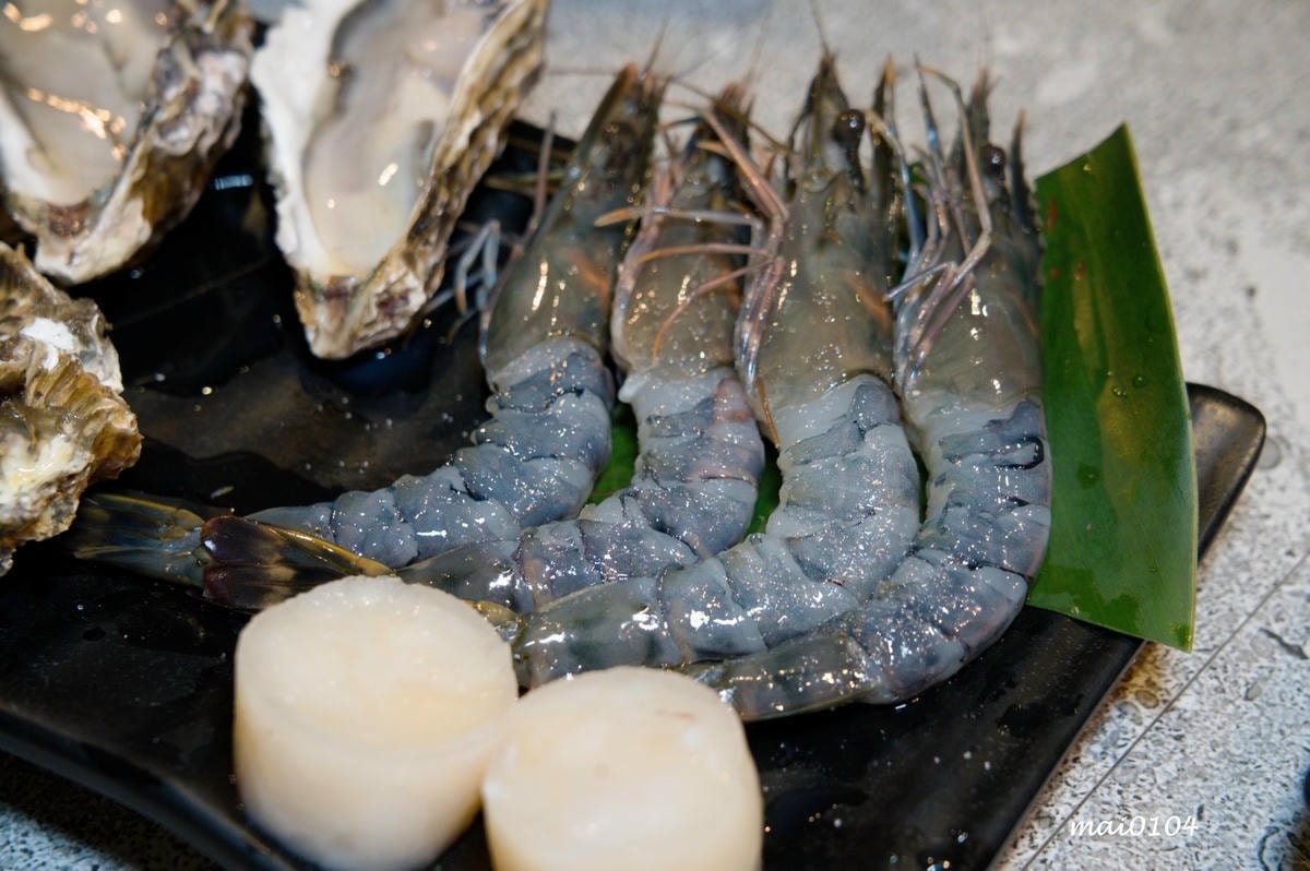 桃園燒肉吃到飽｜鬥佐碳火燒肉職人桃園店～日本A5和牛、鮭魚菲