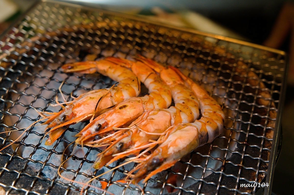 桃園燒肉吃到飽｜鬥佐碳火燒肉職人桃園店～日本A5和牛、鮭魚菲
