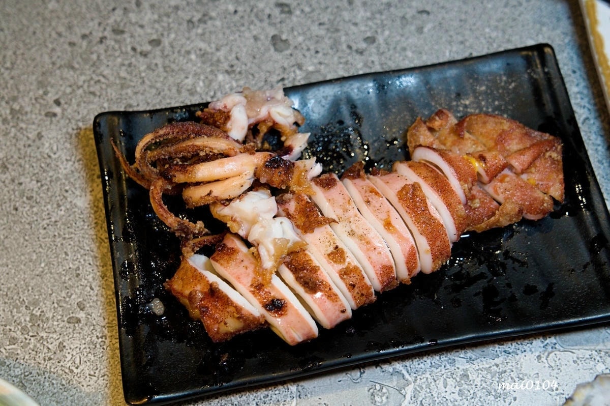桃園燒肉吃到飽｜鬥佐碳火燒肉職人桃園店～日本A5和牛、鮭魚菲