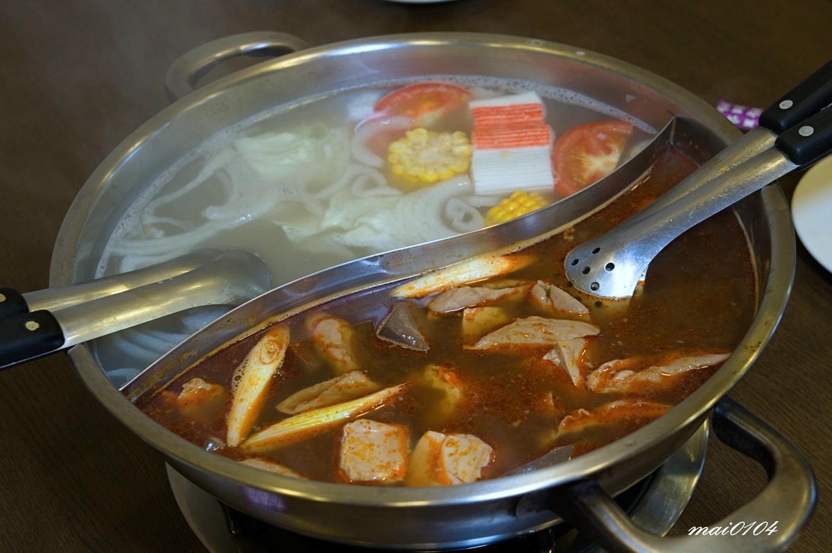 桃園麻辣鍋推薦｜鐵木真麻辣鴛鴦火鍋～在地經營30年的老店，麻