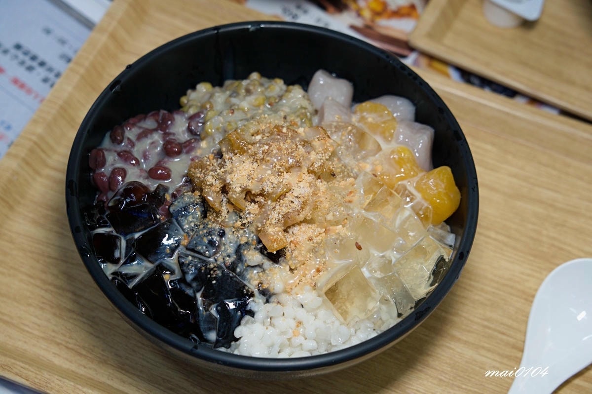 新北中和｜滿溢本舖手工豆花中和店～傳承三代、中南部有名的手工