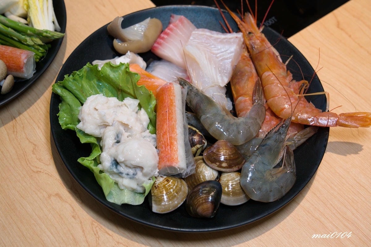 桃園火鍋吃到飽｜呀屋火鍋．烤串～不分平假日每人只要788元就