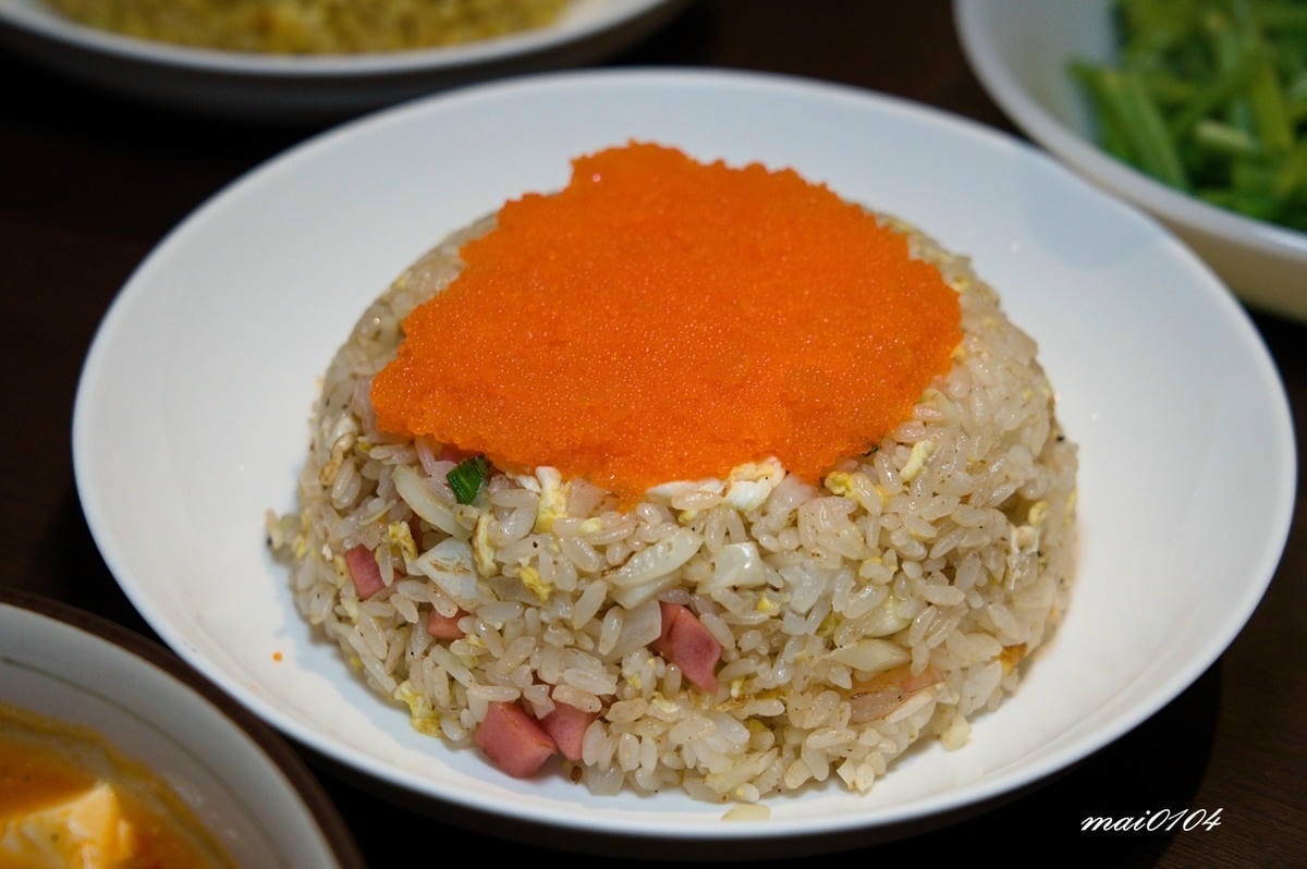 中壢美食｜豪饗開炒飯專賣店～飯類免費加大、內用白飯吃到飽、冬