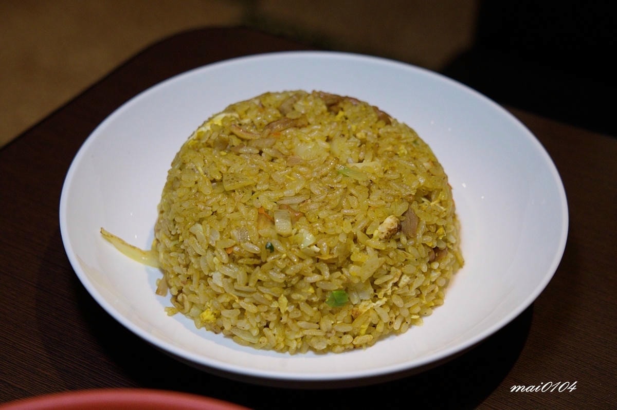 中壢美食｜豪饗開炒飯專賣店～飯類免費加大、內用白飯吃到飽、冬