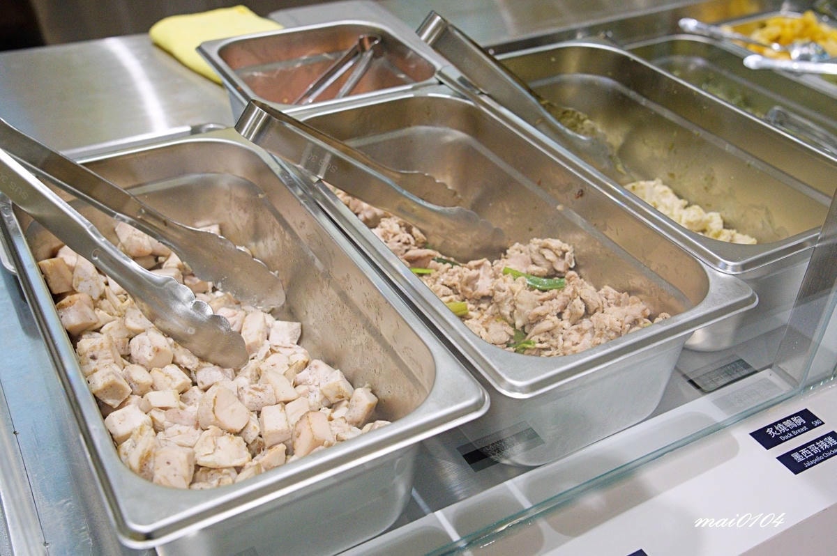 中壢美食｜彩碗colorbowlpoke中壢站前店～新開幕！