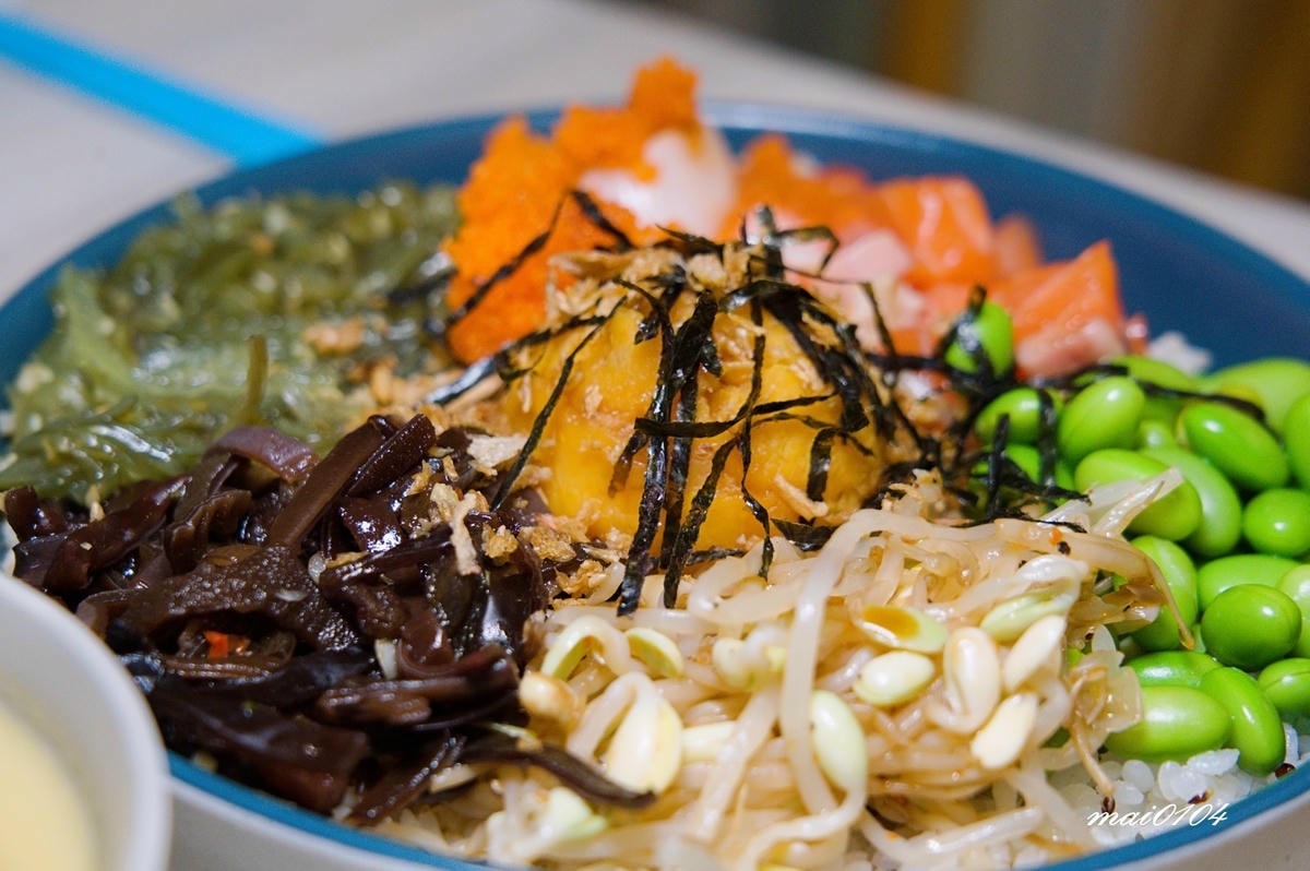 中壢美食｜彩碗colorbowlpoke中壢站前店～新開幕！
