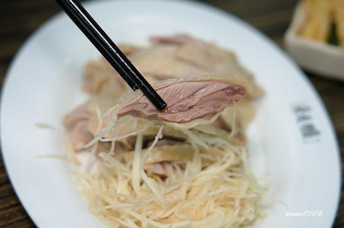 中壢鴨肉推薦｜豪爽鴨鴨肉專賣店中壢元化店～每月1號免費吃鴨肉