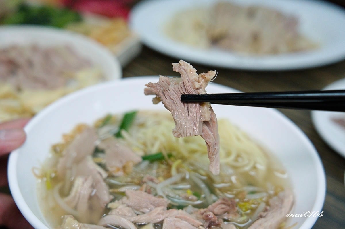 中壢鴨肉推薦｜豪爽鴨鴨肉專賣店中壢元化店～每月1號免費吃鴨肉