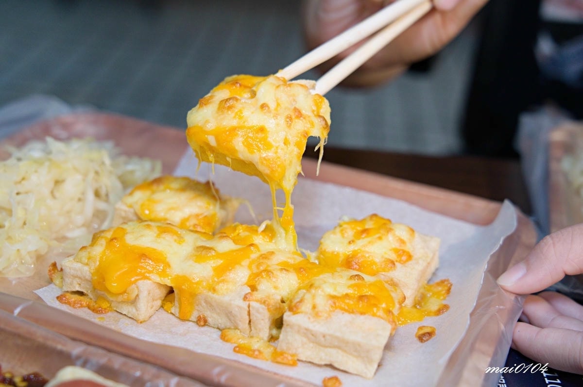 台北萬華｜十八號店臭豆腐萬華華西店～華西街夜市必吃臭豆腐，共