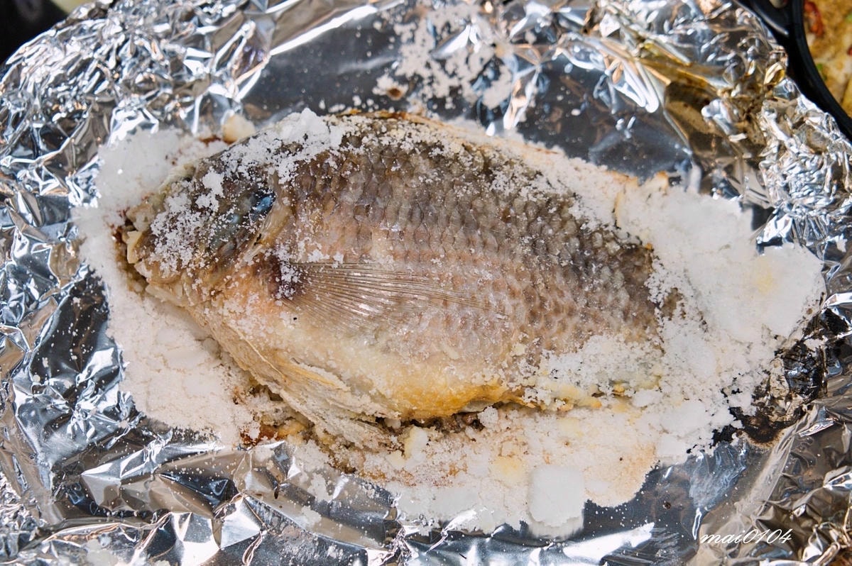 桃園美食｜花現烤物胡椒魚桃園中正店～平價美味又新鮮的魚蝦料理