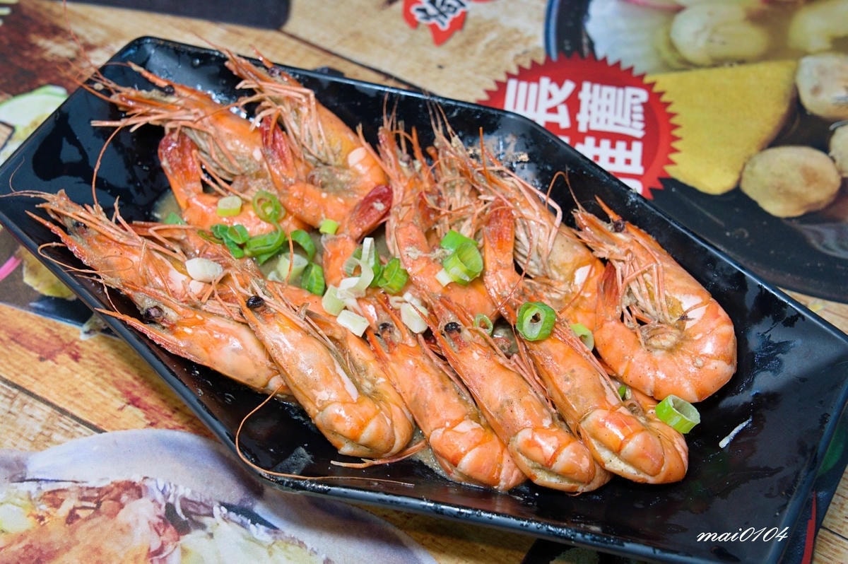 桃園美食｜花現烤物胡椒魚桃園中正店～平價美味又新鮮的魚蝦料理