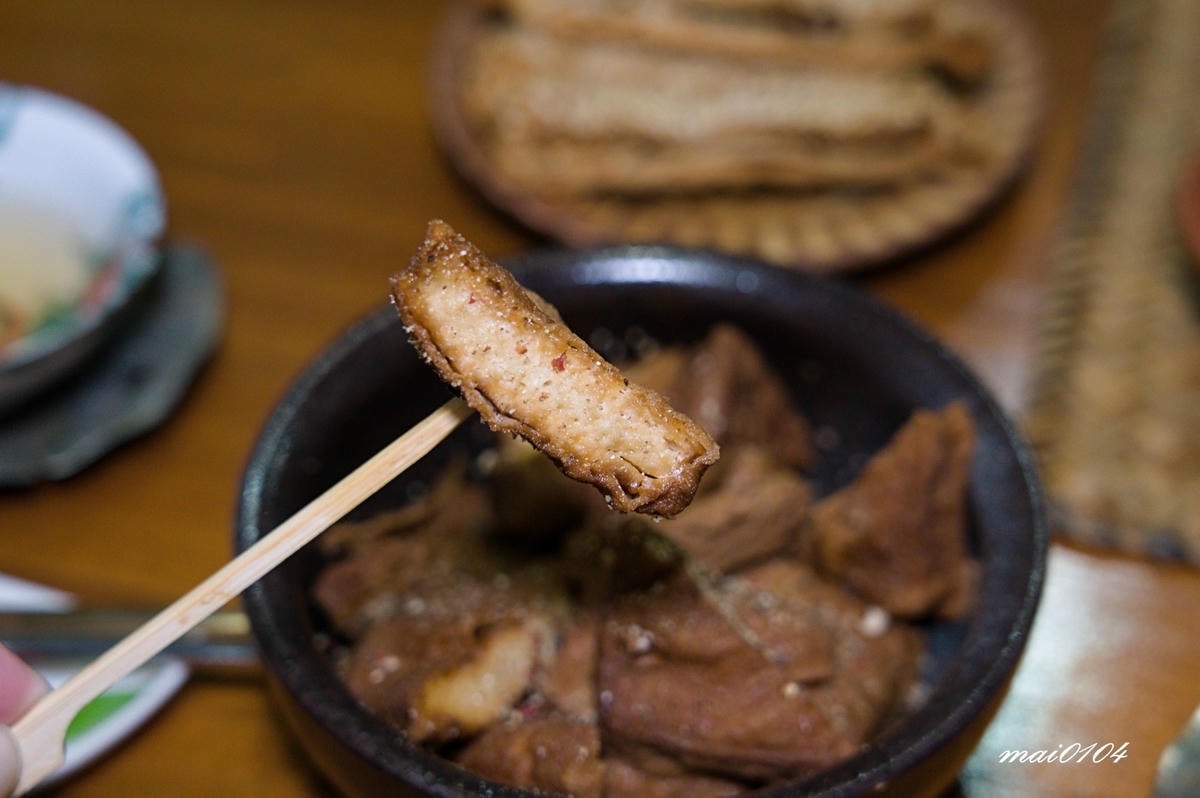 捨茶外人文茶館～不限時、免收服務費，茶點最低40元，中路特區