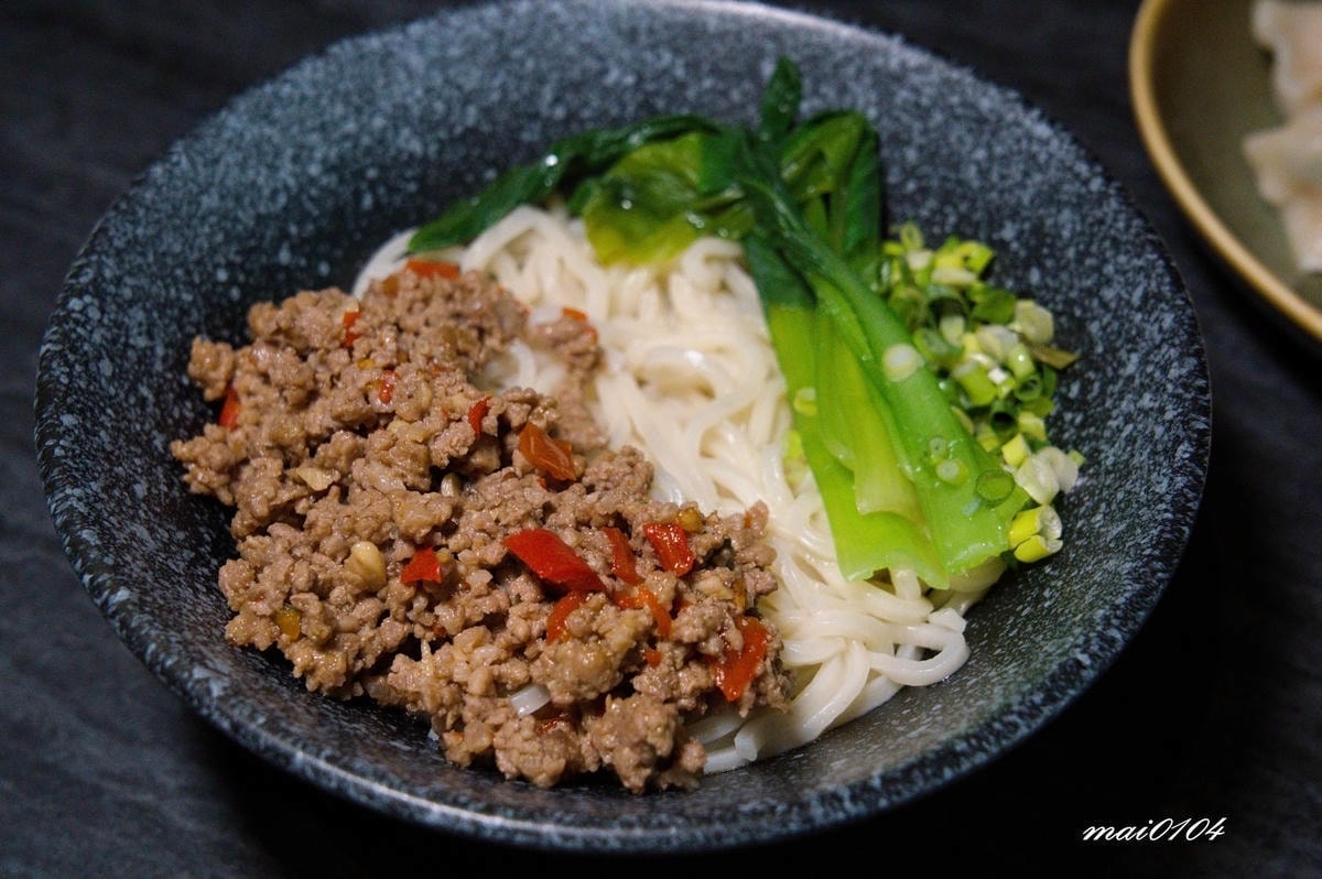 台北士林夜市酒吧｜Dobar士林店~隱藏在士林夜市裡的人氣酒
