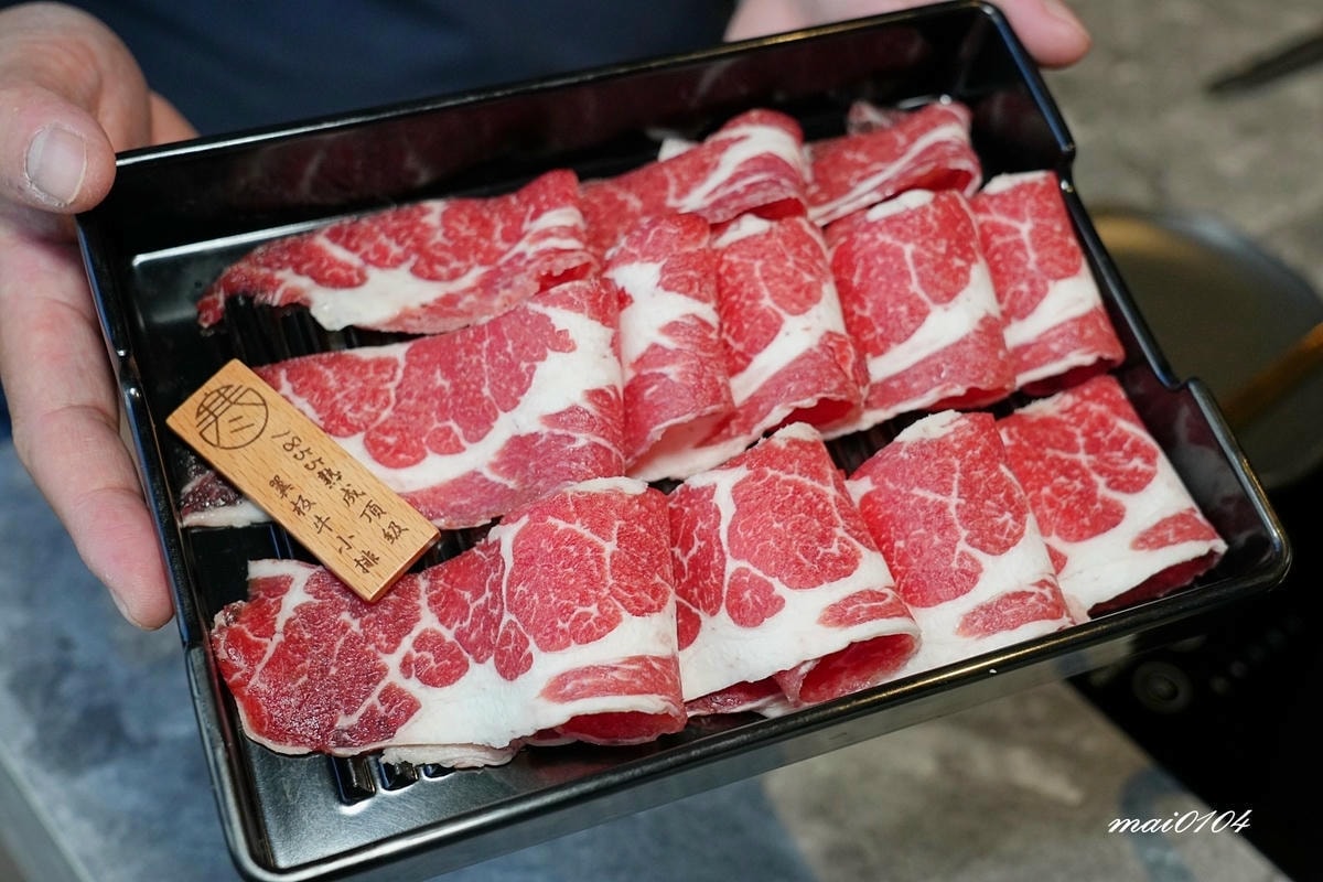 桃園火鍋｜寒聚精緻鍋物桃園正光店～中路特區美食、用餐享自助吧