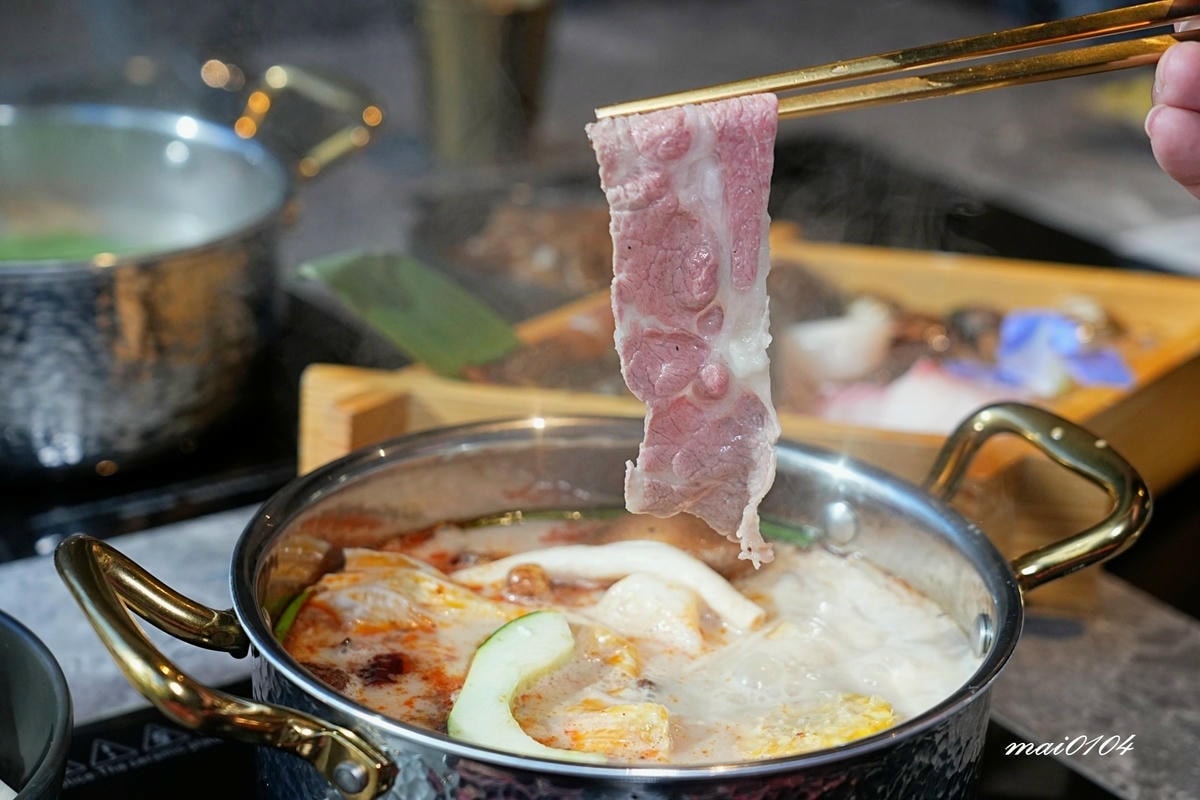 桃園火鍋｜寒聚精緻鍋物桃園正光店～中路特區美食、用餐享自助吧