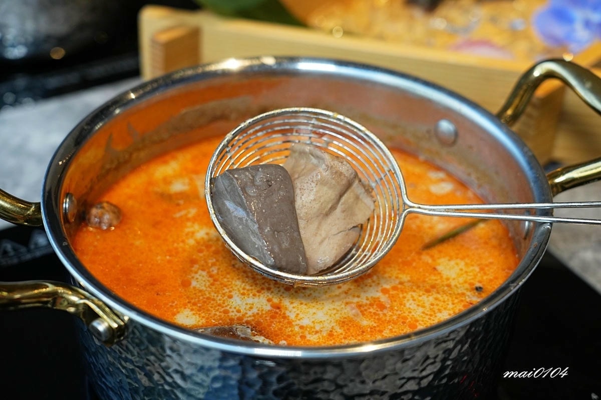 桃園火鍋｜寒聚精緻鍋物桃園正光店～中路特區美食、用餐享自助吧