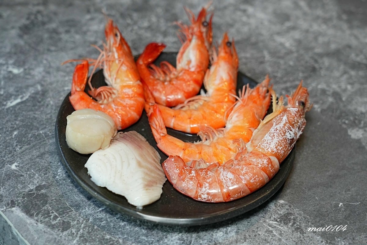 桃園火鍋｜寒聚精緻鍋物桃園正光店～中路特區美食、用餐享自助吧