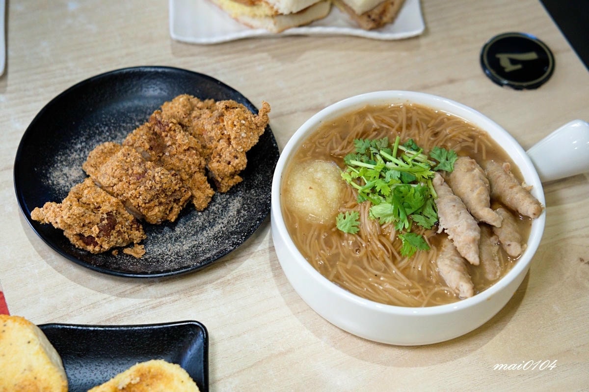 Eat here吃這炭火土司內壢成章店～新開幕！限時兩天炭火
