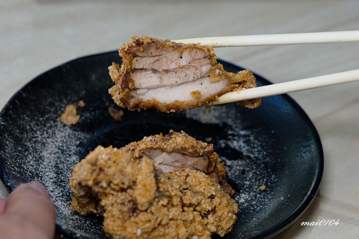Eat here吃這炭火土司內壢成章店～新開幕！限時兩天炭火