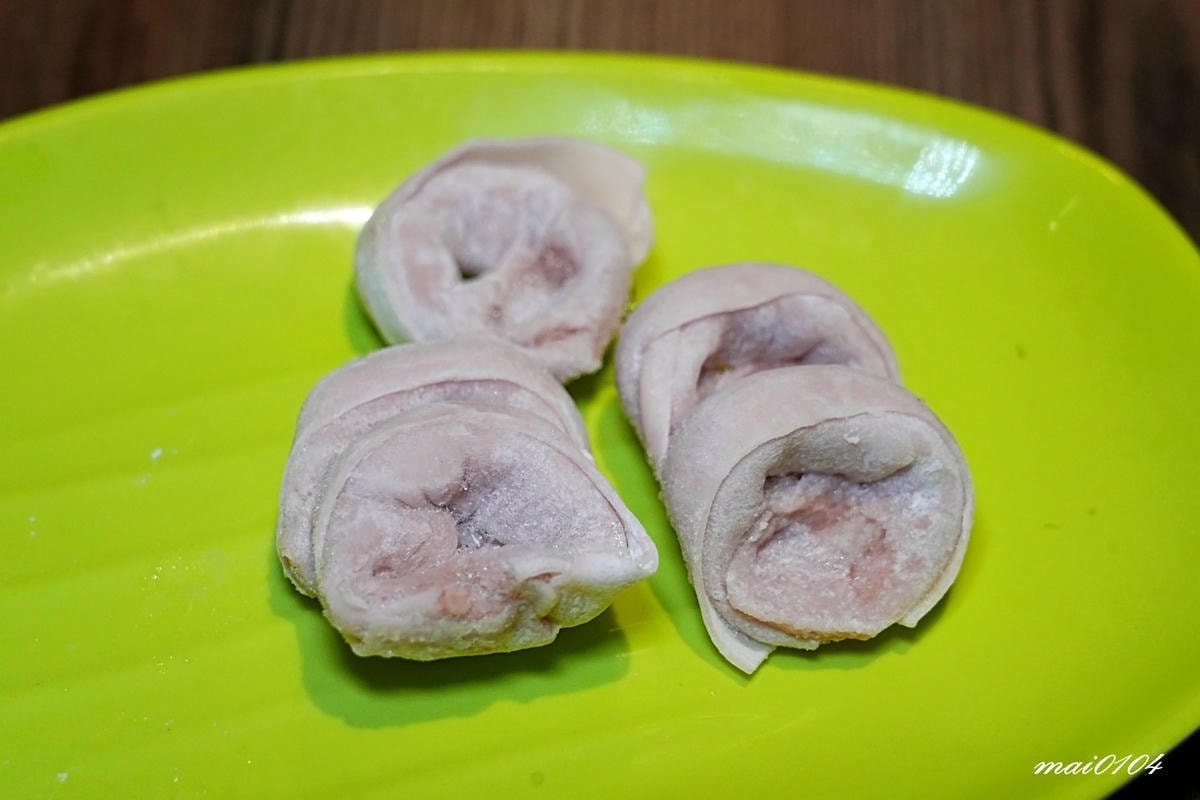 新竹石頭火鍋｜韋爐復刻食鍋巨城店～懷舊用餐風格、食材豐富多樣