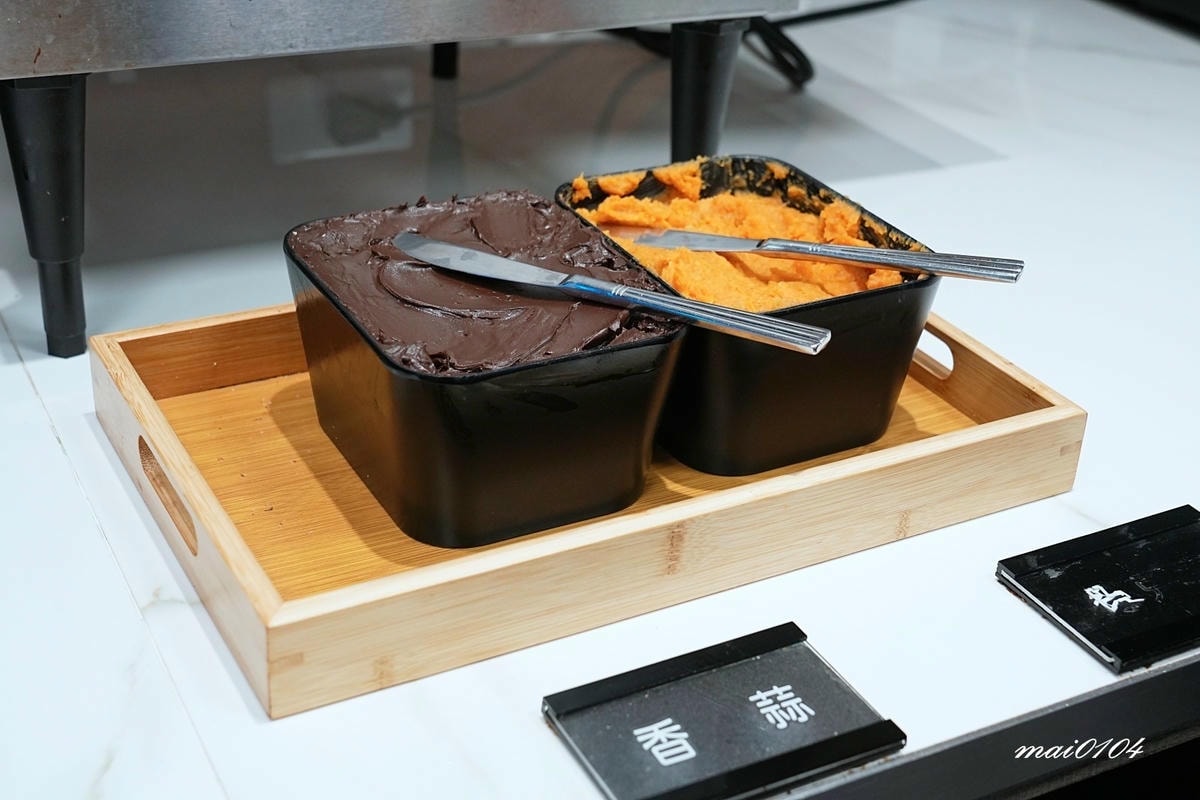 桃園牛排自助吧吃到飽推薦「饗厚牛排桃園店」～加價49元享有主