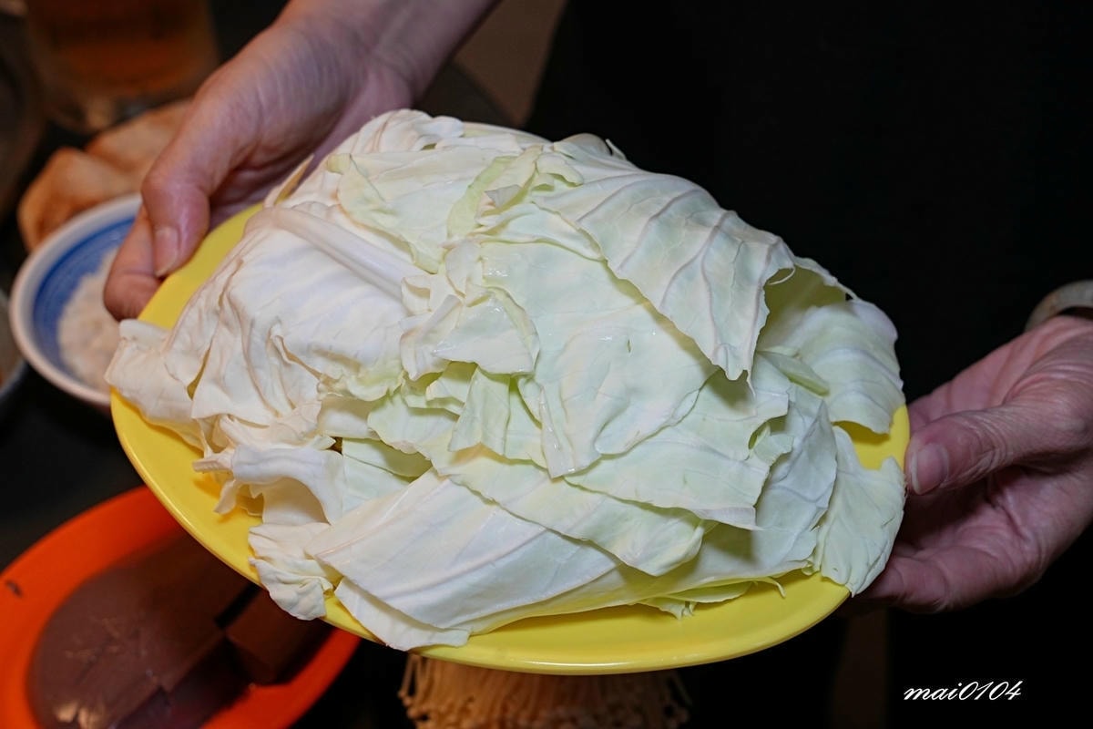 桃園青埔火鍋推薦｜東東石頭火鍋～新開幕！以金魚為主題、桌邊爆
