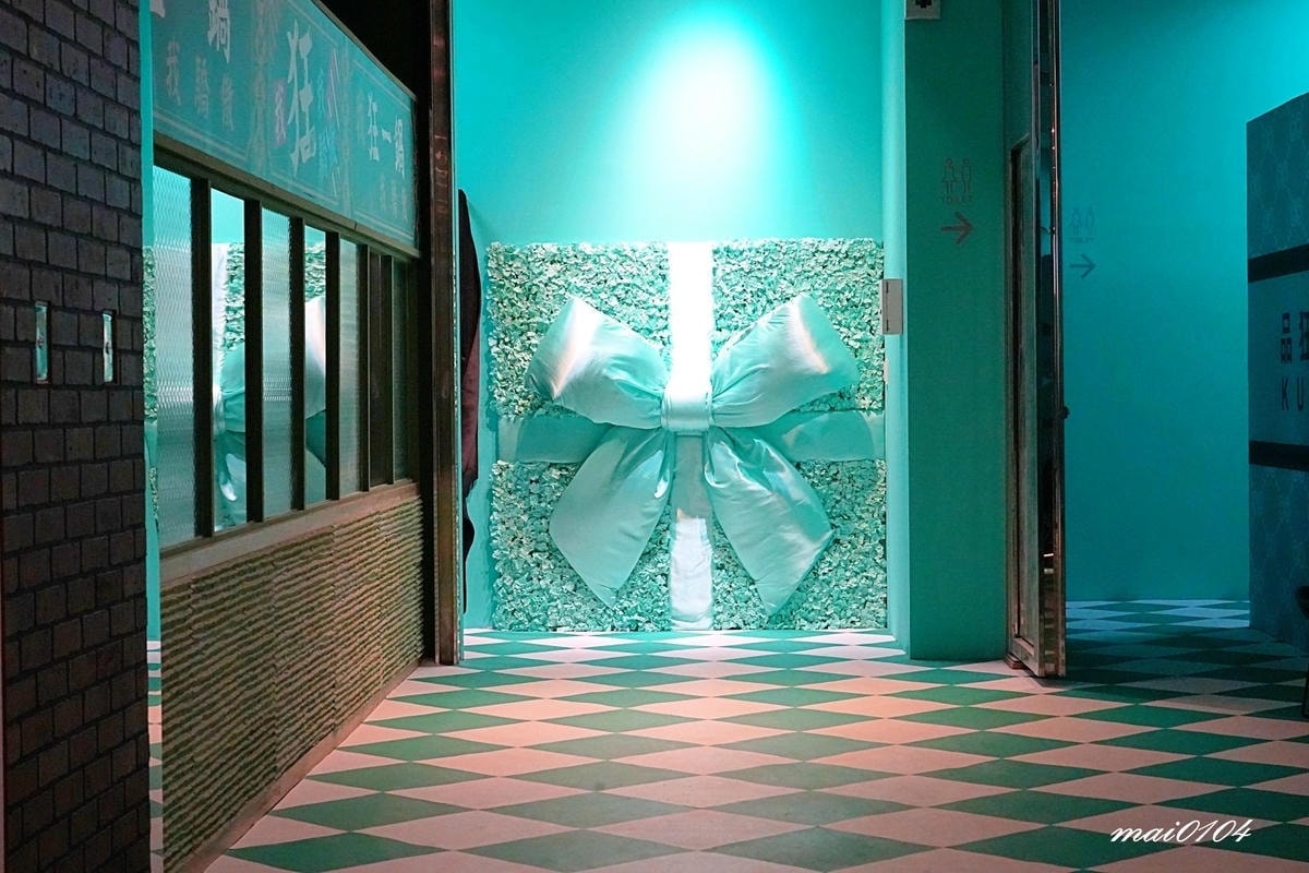 台北西門町美食｜狂一鍋酸菜魚～肉多多、明水然樂兩大新創姊妹品