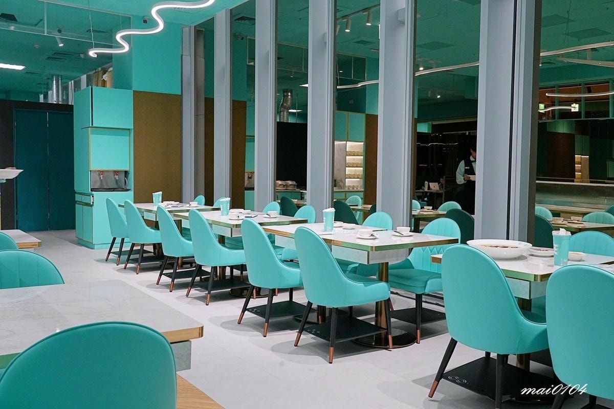 台北西門町美食｜狂一鍋酸菜魚～肉多多、明水然樂兩大新創姊妹品