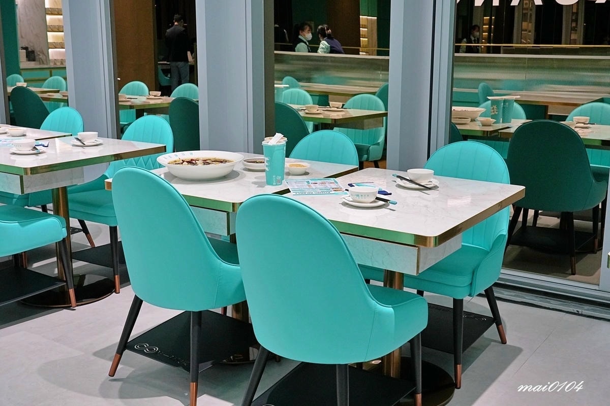 台北西門町美食｜狂一鍋酸菜魚～肉多多、明水然樂兩大新創姊妹品