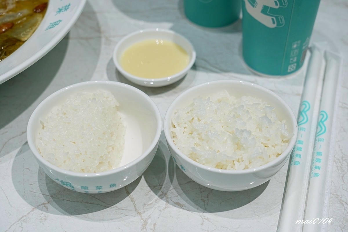 台北西門町美食｜狂一鍋酸菜魚～肉多多、明水然樂兩大新創姊妹品