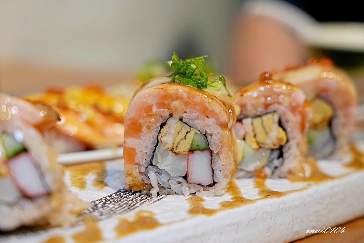 沒有招牌、隱藏在市場裡的日式料理，料多味美的味增湯免費喝到飽