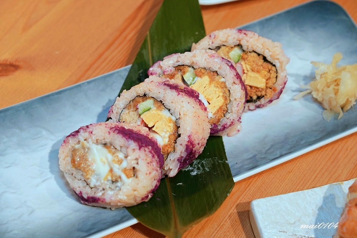 沒有招牌、隱藏在市場裡的日式料理，料多味美的味增湯免費喝到飽