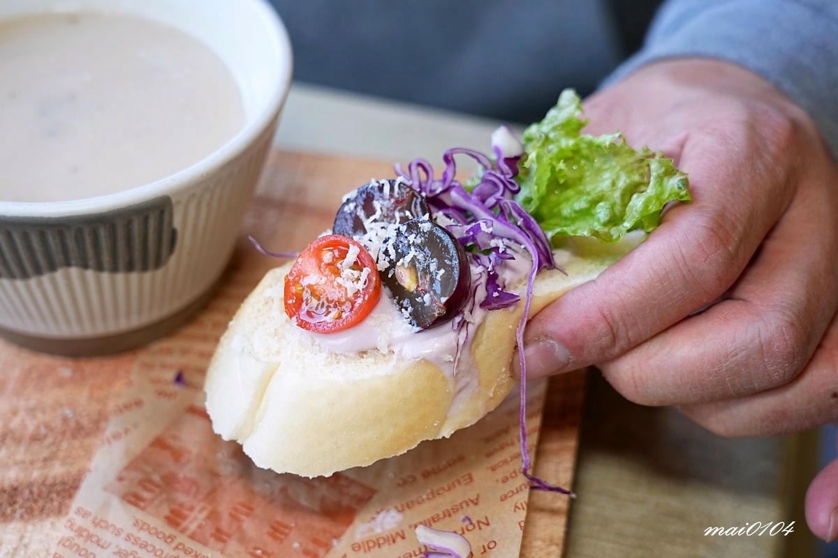 桃園平鎮美食｜鹿途咖啡LU•TU～充滿綠色植栽的早午餐、義大