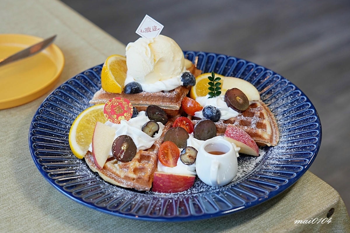 桃園平鎮美食｜鹿途咖啡LU•TU～充滿綠色植栽的早午餐、義大