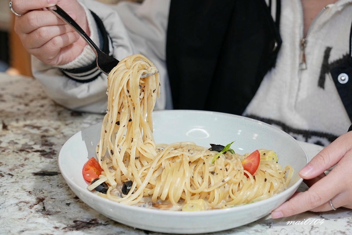 桃園平鎮美食|萃99'Caffee平鎮店~結合建設公司與咖啡 桃園平鎮美食|萃99'Caffee平鎮店~結合建設公司與咖啡