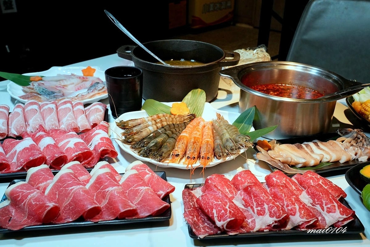楊梅鍋物｜砸鍋火鍋專賣店～肉品、海鮮自由搭配，白飯、滷肉燥、