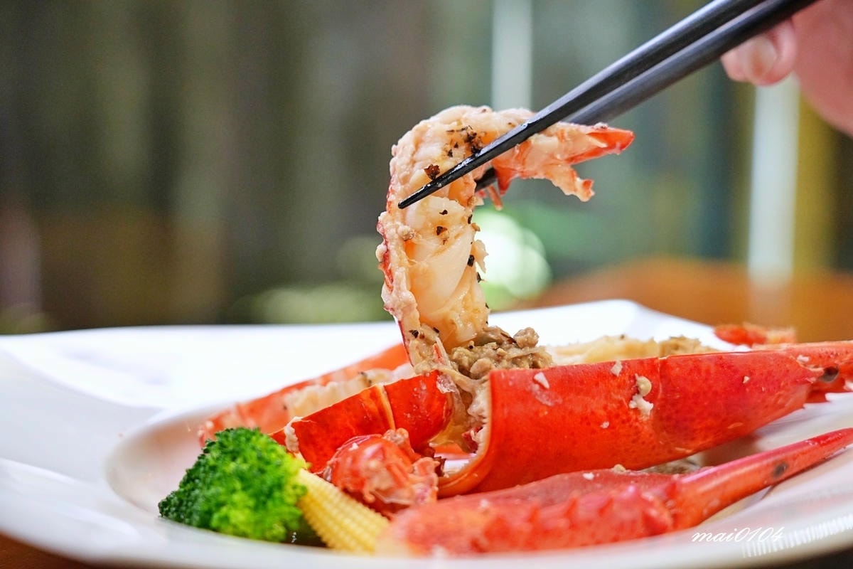 台中隱藏版老字號日料!桃太郎日式料理~日式庭園、私人包廂的用 台中隱藏版老字號日料!桃太郎日式料理~日式庭園、私人包廂的用